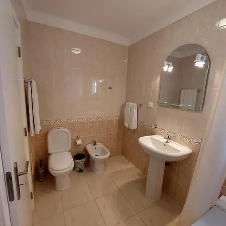 Sunny Velamar Apartment *
